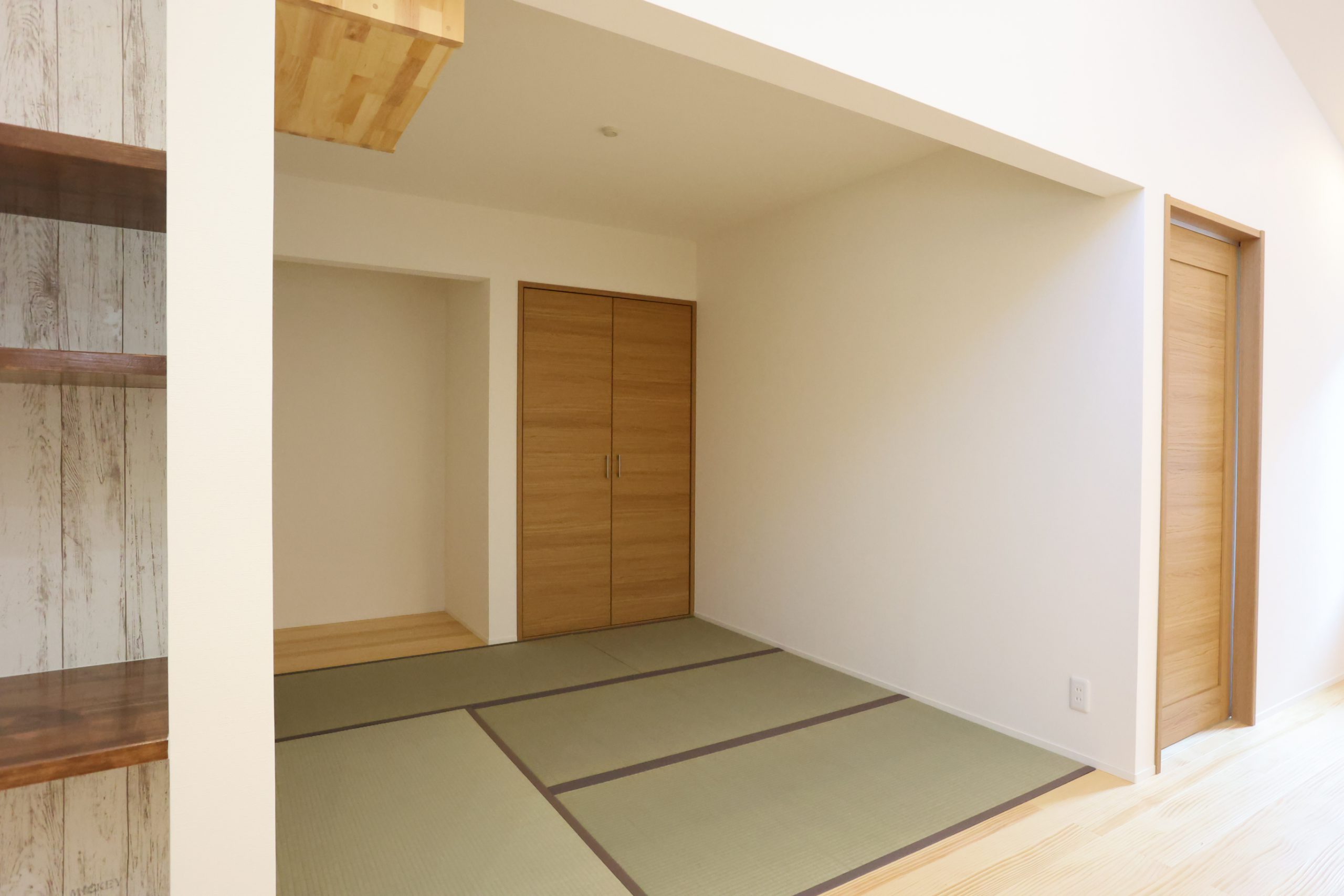 木の温かみを感じる平屋