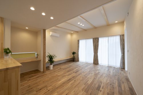 2つの空間の平屋