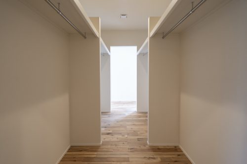2つの空間の平屋