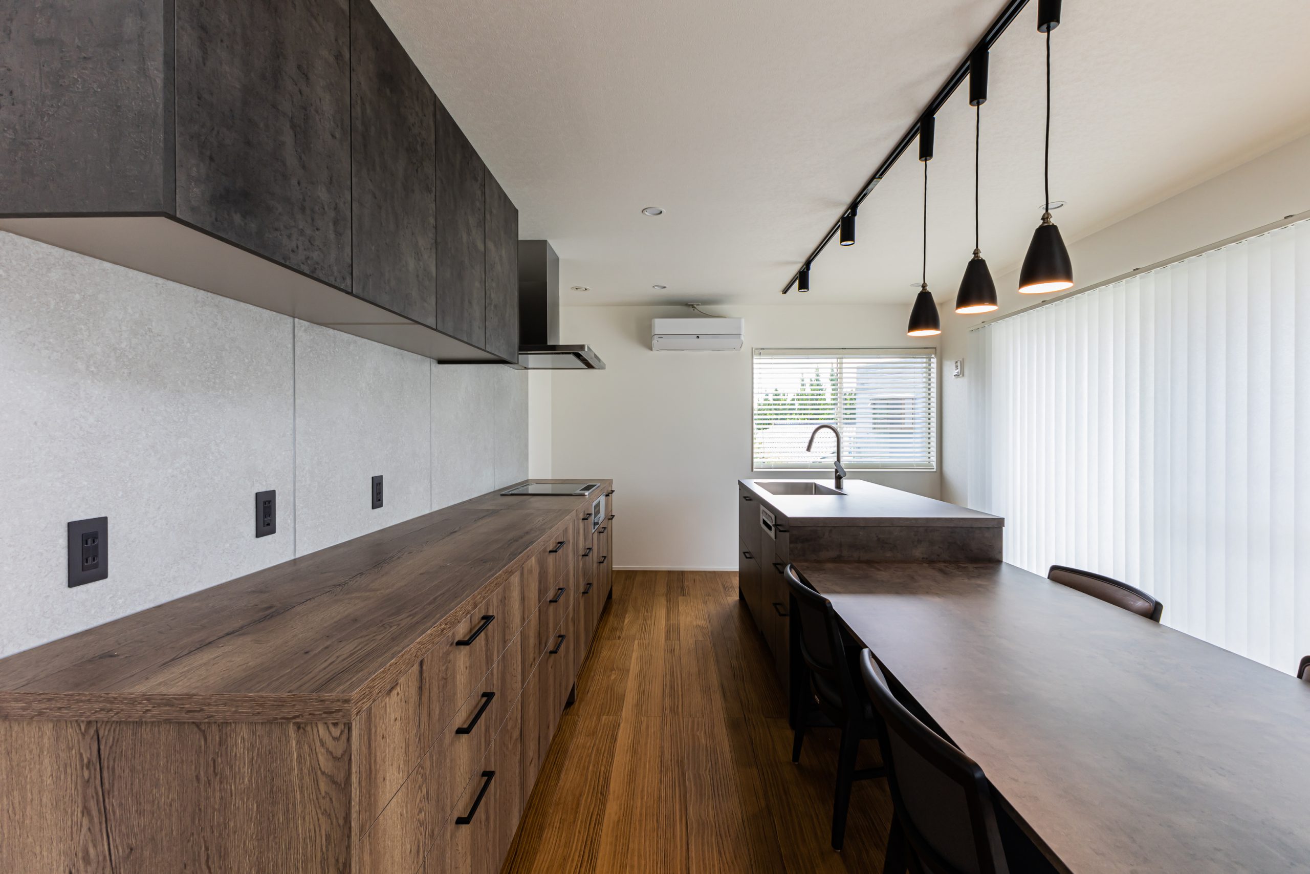 カリフォルニアスタイルの平屋のお家