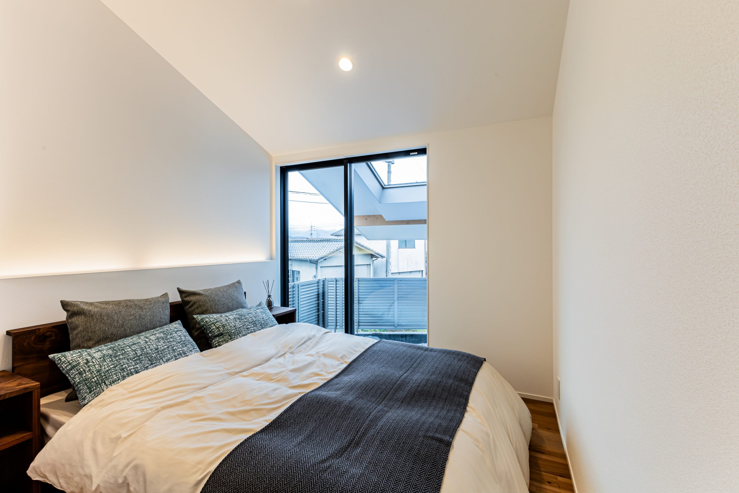 eaves&veranda HOUSE