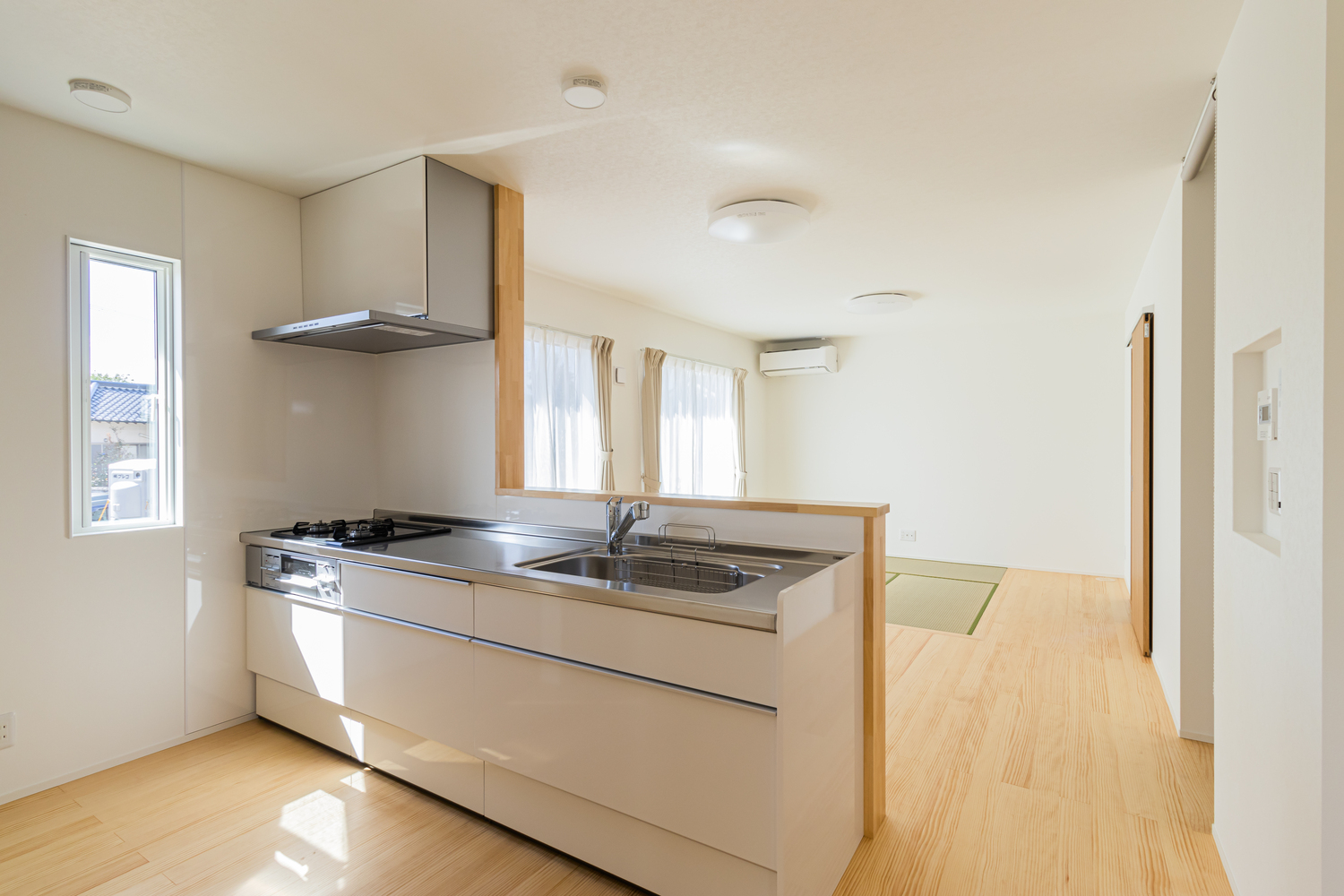 畳が薫る平屋のお家