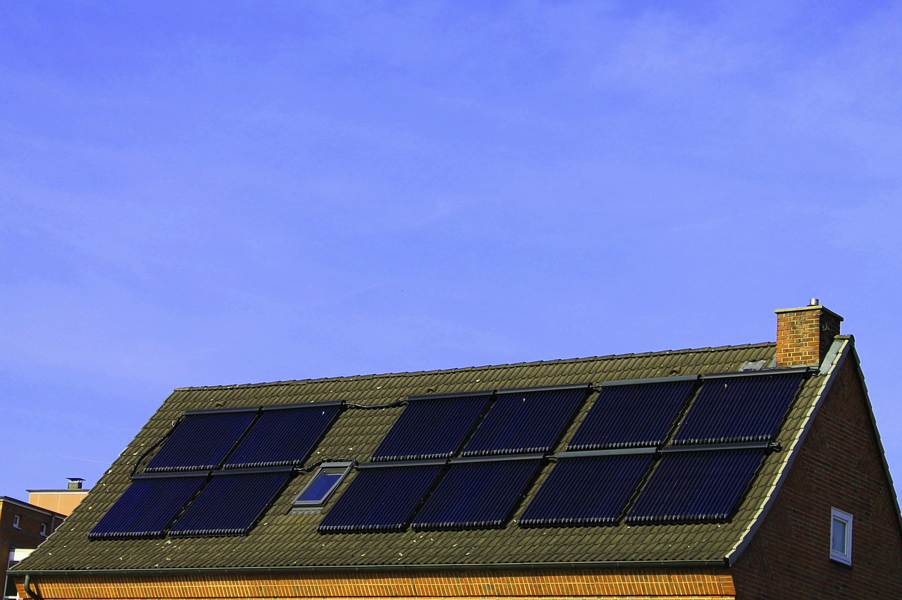 太陽光発電を搭載する流れをみてみよう。新築住宅で考慮した点とは